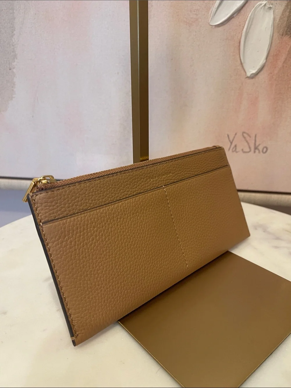 Tory Burch compact pebbled